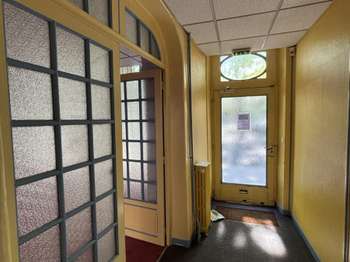 Bureaux et commerces 3 pièces Laval 53
