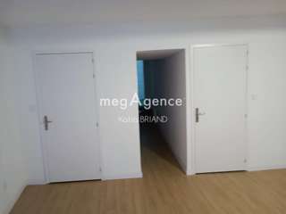 Bureaux et commerces 2 pièces