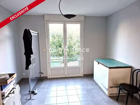 Bureaux et commerces 2 pièces