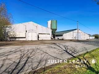 Bureaux et commerces 4 pièces
