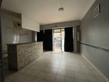 Bureaux et commerces 4 pièces