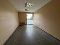 Bureaux et commerces 11 pièces