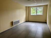 Bureaux et commerces 11 pièces