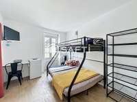 Bureaux et commerces 15 pièces