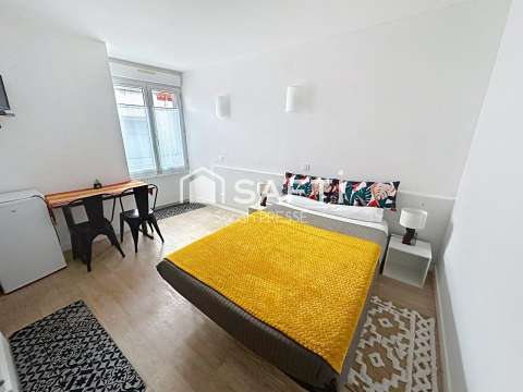 Bureaux et commerces 15 pièces