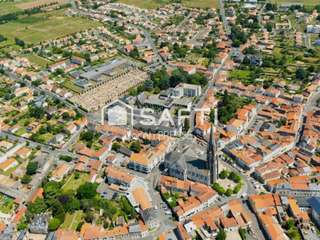 Bureaux et commerces 15 pièces