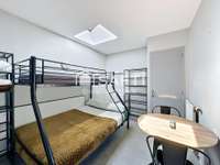 Bureaux et commerces 17 pièces