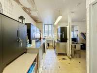 Bureaux et commerces 17 pièces
