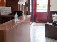 Bureaux et commerces 19 pièces