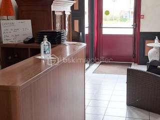 Bureaux et commerces 19 pièces