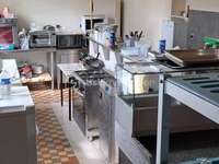 Bureaux et commerces 19 pièces