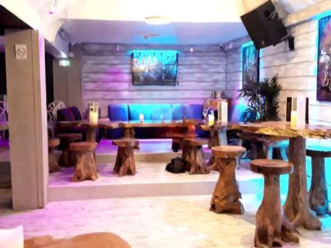 Bureaux et commerces 5 pièces