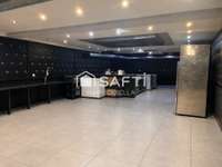 Bureaux et commerces 4 pièces