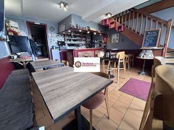 Bureaux et commerces Le Mêle-sur-Sarthe 61