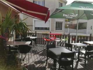 Bureaux et commerces 2 pièces