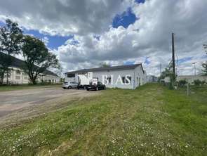 Vente Bureaux et commerces 545 m&sup2;Le Trait