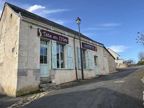 Bureaux et commerces Le Vieil-Baugé 49