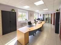 Bureaux et commerces 6 pièces Bureaux et commerces 6 pièces