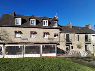 Bureaux et commerces 19 pièces