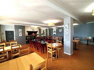 Bureaux et commerces 19 pièces