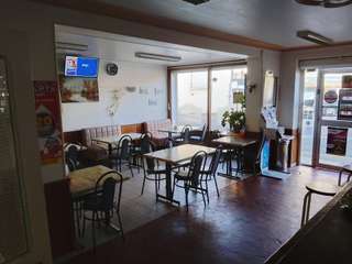 Bureaux et commerces 5 pièces