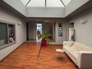 Bureaux et commerces 11 pièces