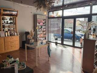 Bureaux et commerces 11 pièces