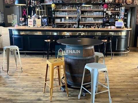 Bureaux et commerces Les Herbiers 85