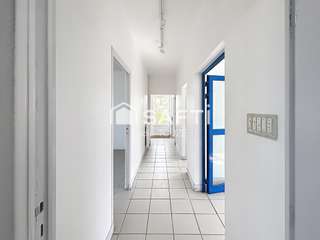 Bureaux et commerces 8 pièces