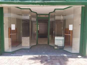 Bureaux et commerces 3 pièces