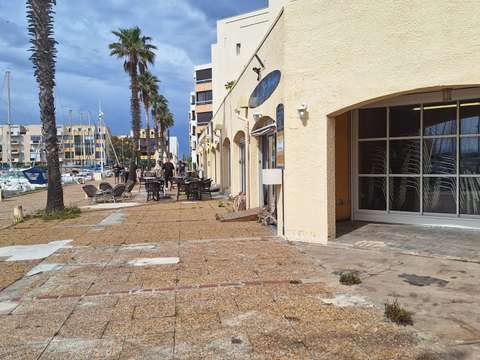 Bureaux et commerces Leucate 11