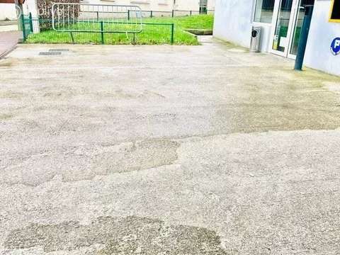 Bureaux et commerces 1 pièce