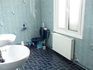 Bureaux et commerces 7 pièces