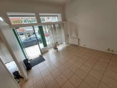 Bureaux et commerces 4 pièces