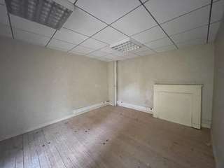 Bureaux et commerces 3 pièces