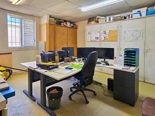 Bureaux et commerces 5 pièces