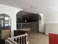 Bureaux et commerces 4 pièces
