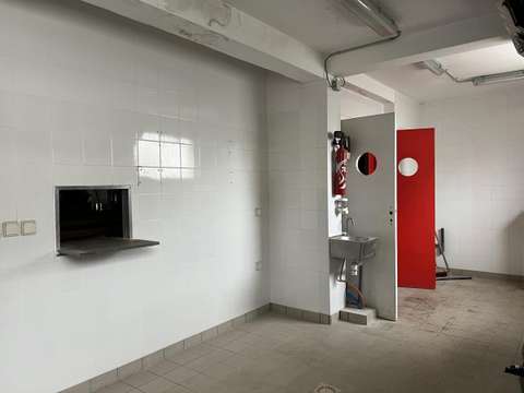 Bureaux et commerces 4 pièces