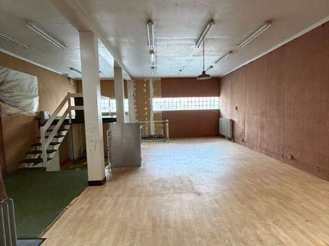 Bureaux et commerces 2 pièces