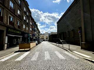 Bureaux et commerces 2 pièces