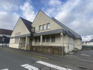 Bureaux et commerces 8 pièces