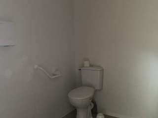 Bureaux et commerces 8 pièces