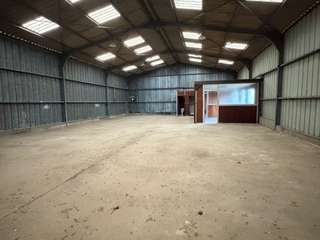 Bureaux et commerces 1 pièce