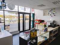 Bureaux et commerces 3 pièces