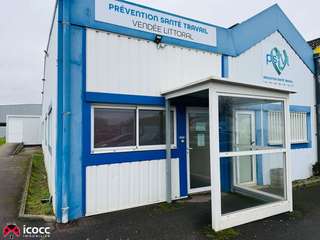 Bureaux et commerces 8 pièces