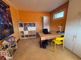 Bureaux et commerces 19 pièces