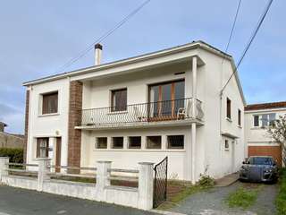 Bureaux et commerces 19 pièces