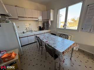 Bureaux et commerces 19 pièces