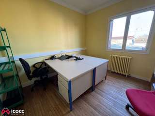 Bureaux et commerces 19 pièces