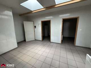 Bureaux et commerces 7 pièces